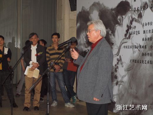 中国美术学院举行花鸟画个人作品展